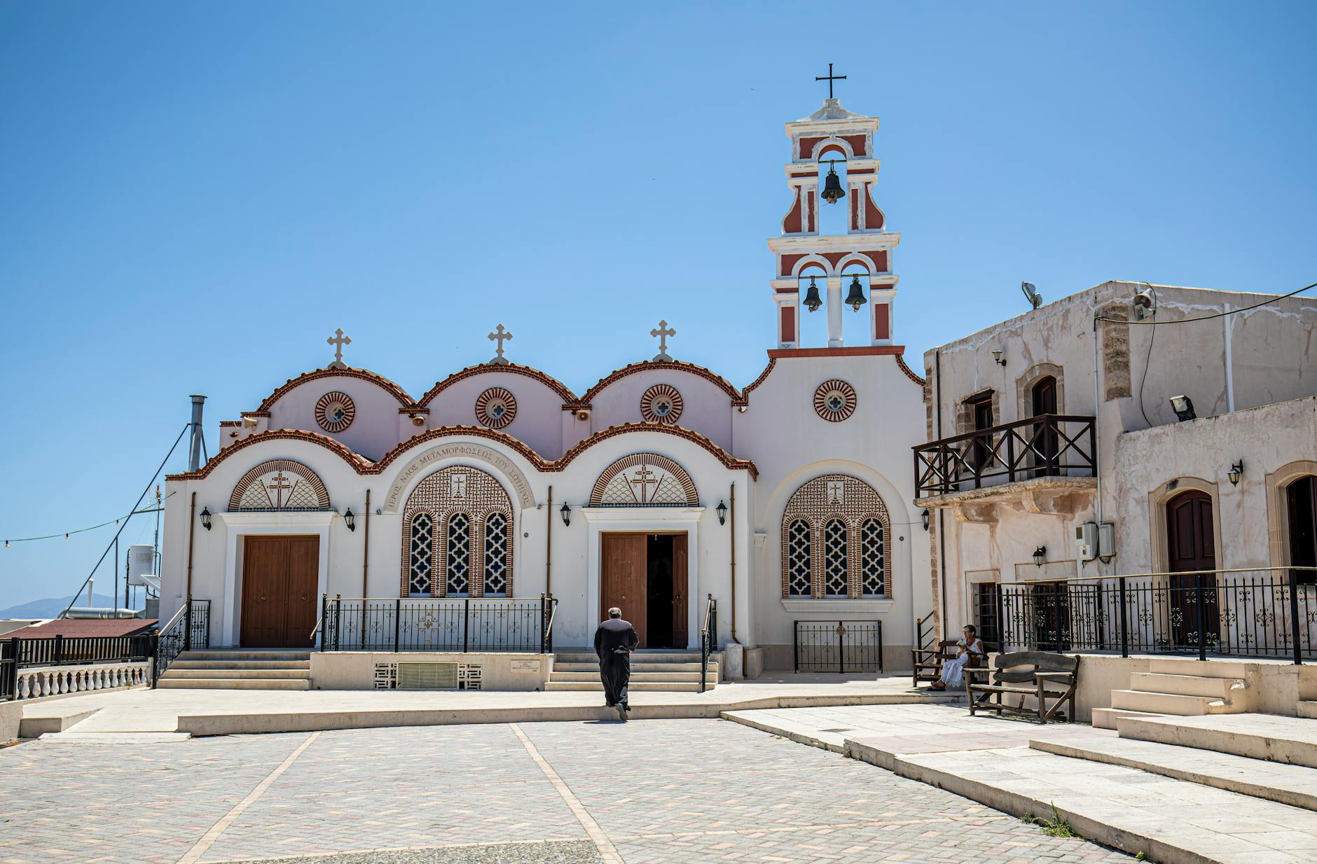 Exploring Crete's Historical Treasures