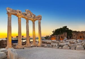 Old-ruins-in-Side-Turkey-at-sunset_Turkey_Depositphotos_23668691_S