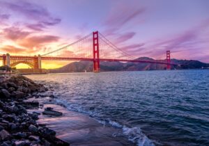 umer-sayyam-SHP1t8EduMY-unsplash